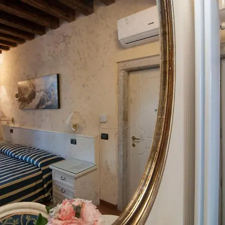 Guest house Venice Resorts Guest House *