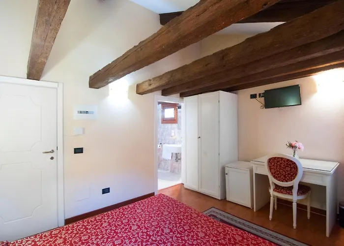 Pensjonat Vicino Piazzale Roma E Stazione Wenecja