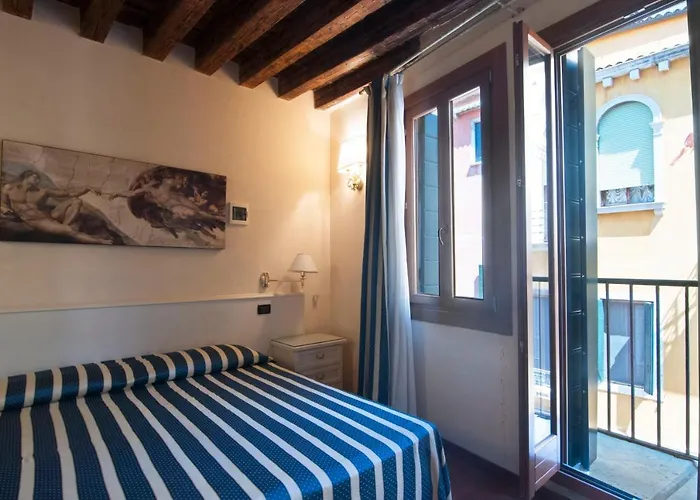 Pensjonat Vicino Piazzale Roma E Stazione Wenecja