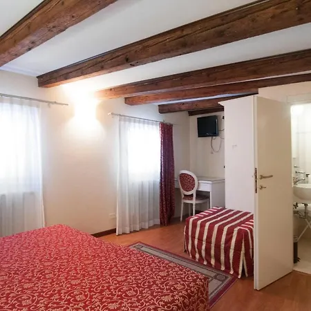 Venice Resorts Guest House * Venetië